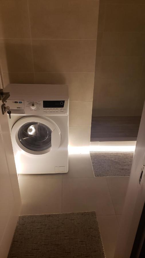 Lovely Apartment تبليسي المظهر الخارجي الصورة